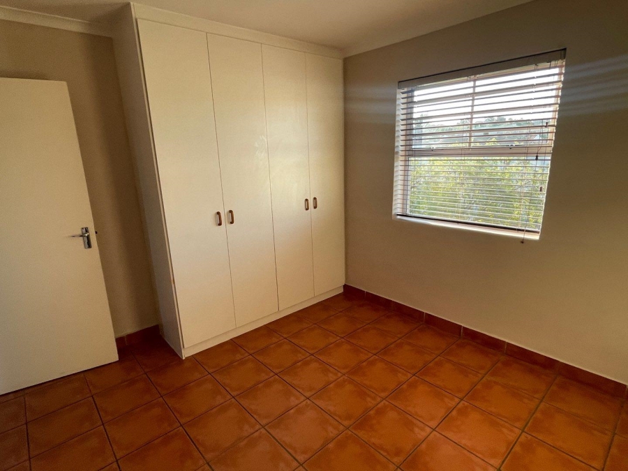 To Let 2 Bedroom Property for Rent in Vredekloof Western Cape